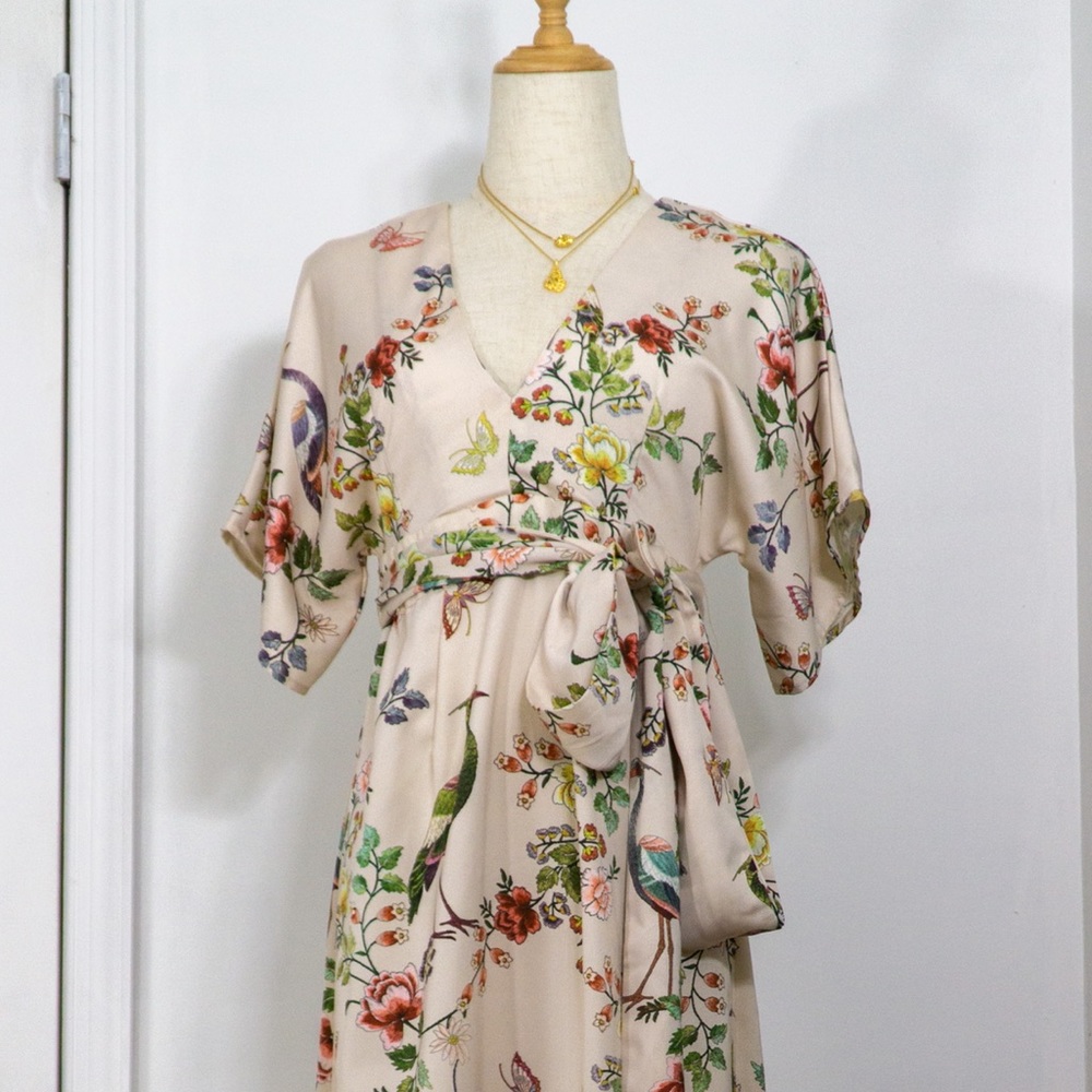 DRA Los Angeles Mid-length floral dress